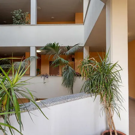 La Casa Di Ellen Apartment Olbia